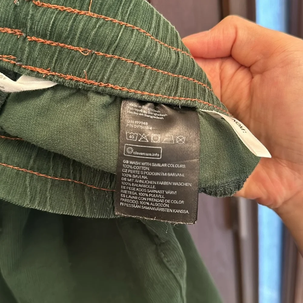 H&M Boys Green Corduroy Pants 100% Cotton Size 8 Casual Fall Vintage Bottoms